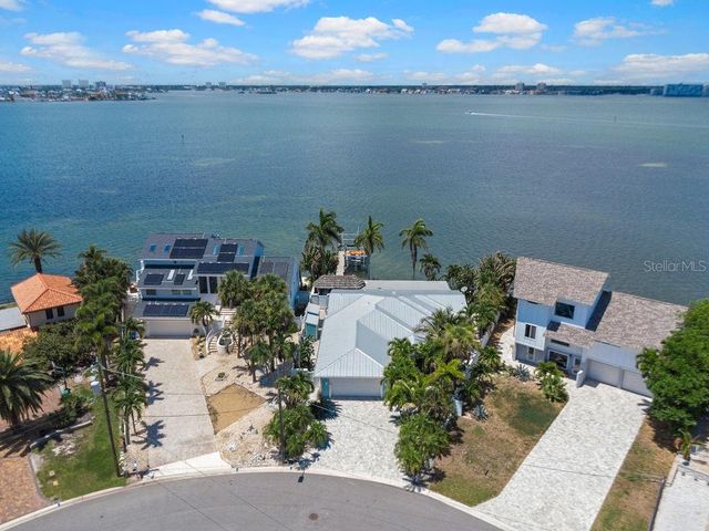 980 BOCA CIEGA ISLE DRIVE, St Pete Beach, FL 33706