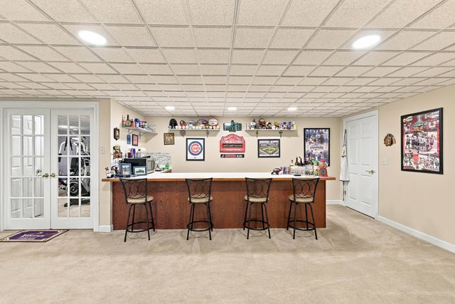 151 Course Drive, Lake In The Hills, IL 60156