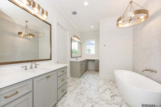 2713 Pointe-marie Dr, Baton Rouge, LA 70820