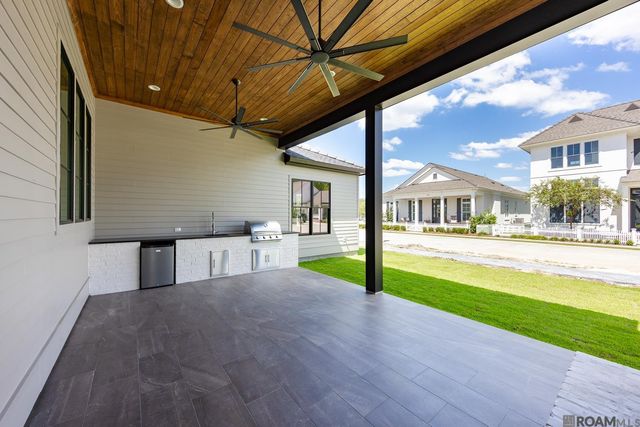 2713 Pointe-marie Dr, Baton Rouge, LA 70820
