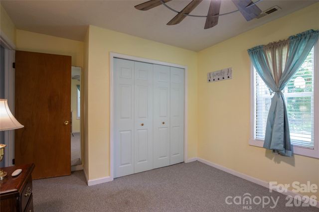 84 Sheets Farm Road, Bakersville, NC 28705