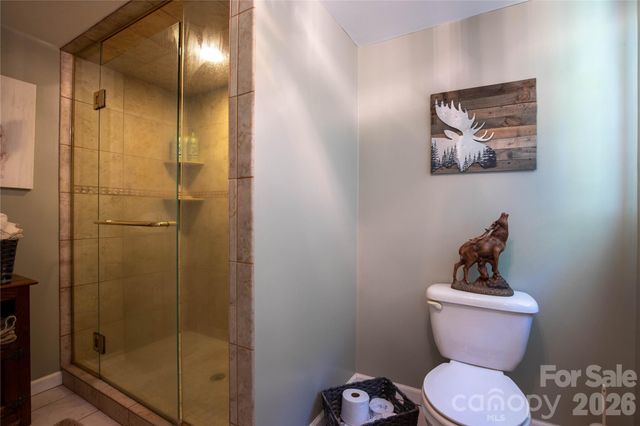 84 Sheets Farm Road, Bakersville, NC 28705