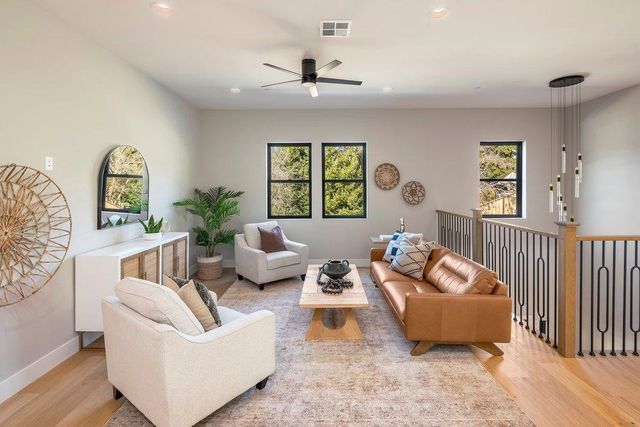 180 Castle Hill Ranch Rd, Walnut Creek, CA 94595