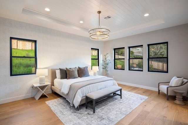 180 Castle Hill Ranch Rd, Walnut Creek, CA 94595