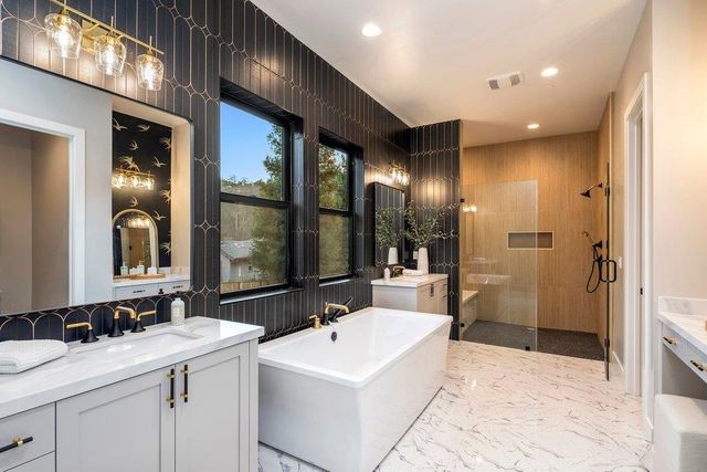 180 Castle Hill Ranch Rd, Walnut Creek, CA 94595