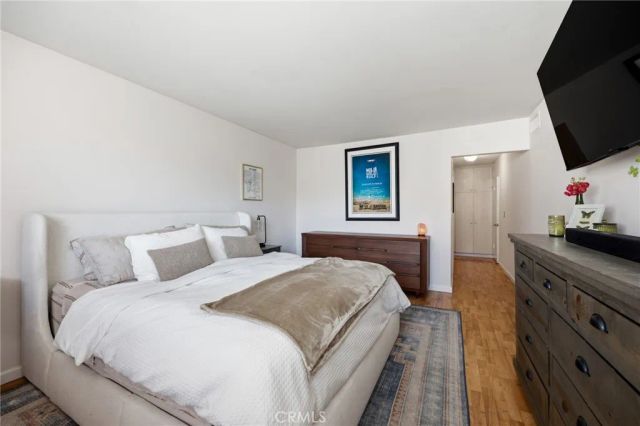 14141 Dickens 312, Sherman Oaks, CA 91423