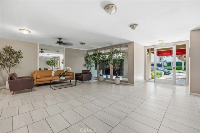 14141 Dickens 312, Sherman Oaks, CA 91423