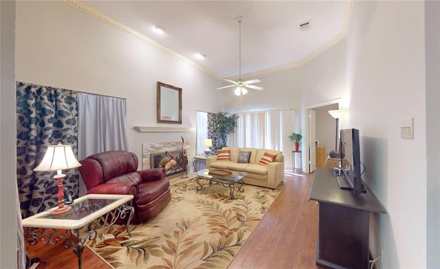 3011 Flower Field Lane, Pearland, TX 77584
