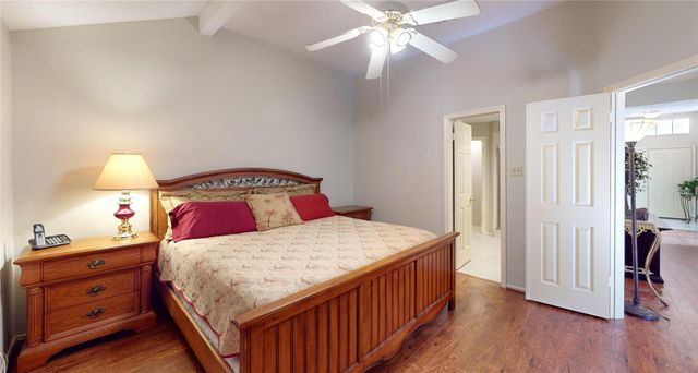 3011 Flower Field Lane, Pearland, TX 77584
