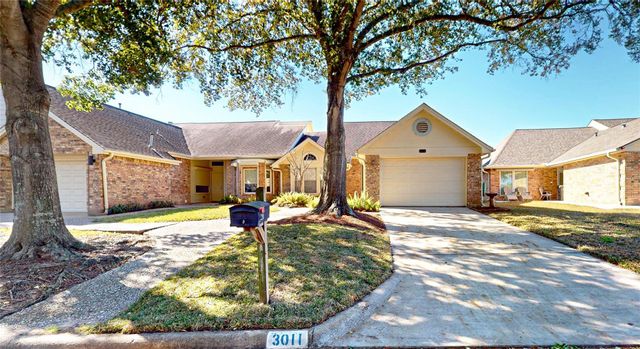 3011 Flower Field Lane, Pearland, TX 77584