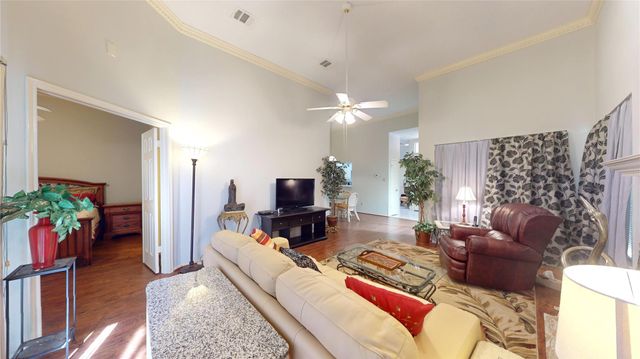 3011 Flower Field Lane, Pearland, TX 77584