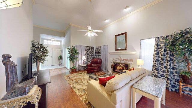 3011 Flower Field Lane, Pearland, TX 77584