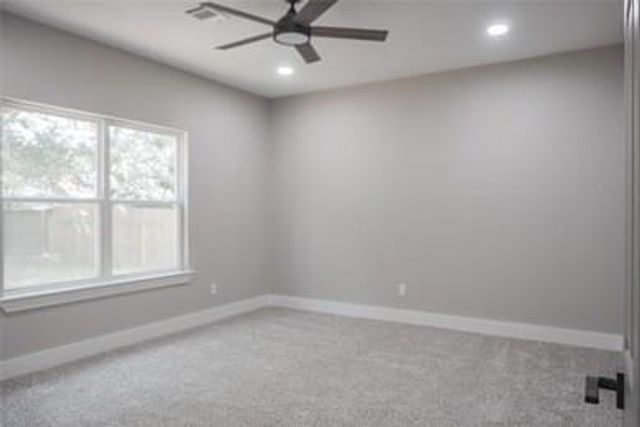 2414 Myrtle Street, Waller, TX 77484
