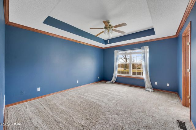 913 W Briarbrook Lane, Carl Junction, MO 64834