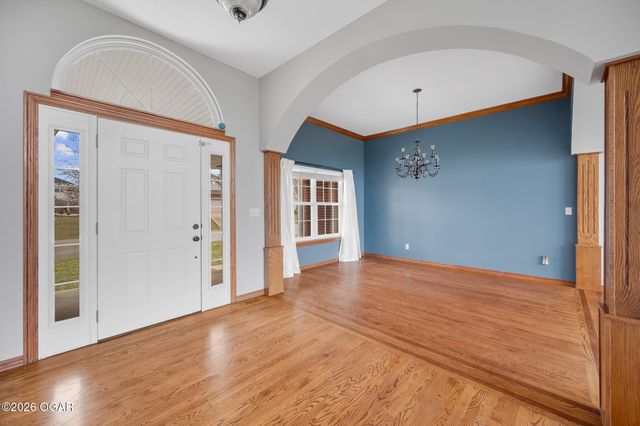 913 W Briarbrook Lane, Carl Junction, MO 64834