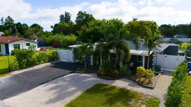 1754 SW 28TH Terrace, Fort Lauderdale, FL 33312