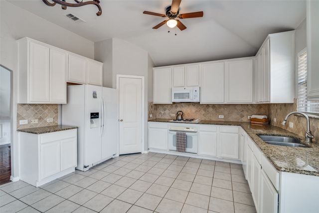 510 Bending Oaks Trail, Rockwall, TX 75087