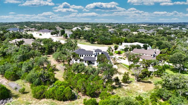 285 SCENIC CYN, New Braunfels, TX 78132
