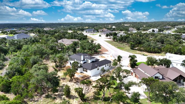 285 SCENIC CYN, New Braunfels, TX 78132