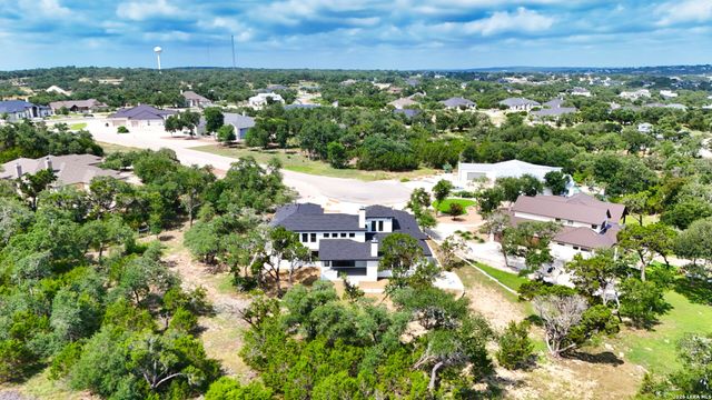 285 SCENIC CYN, New Braunfels, TX 78132