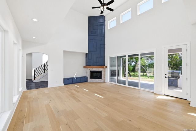 285 SCENIC CYN, New Braunfels, TX 78132