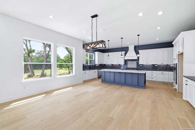 285 SCENIC CYN, New Braunfels, TX 78132