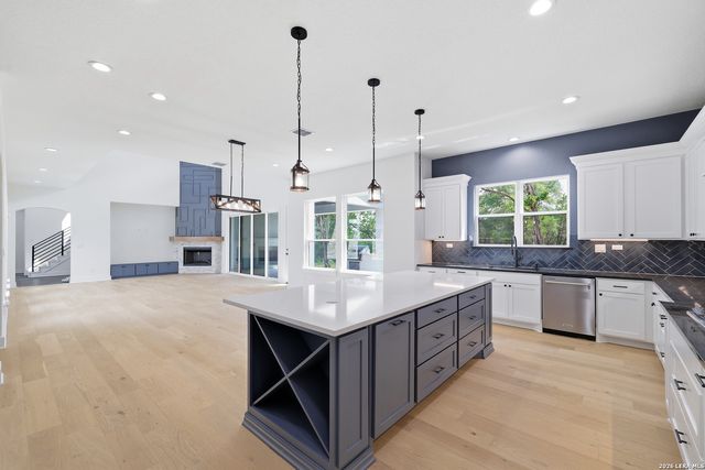 285 SCENIC CYN, New Braunfels, TX 78132