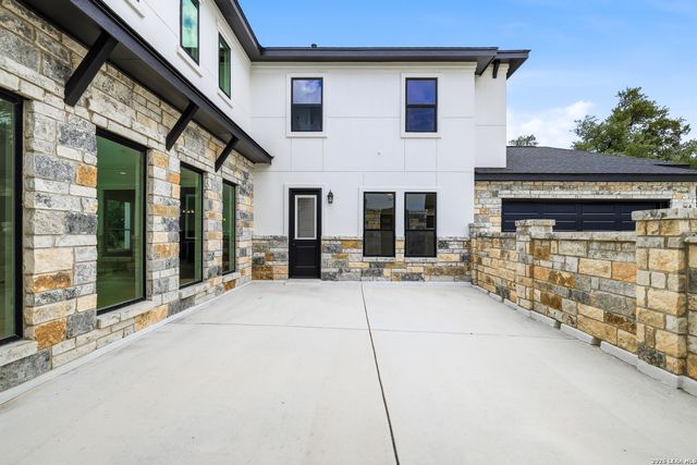 285 SCENIC CYN, New Braunfels, TX 78132