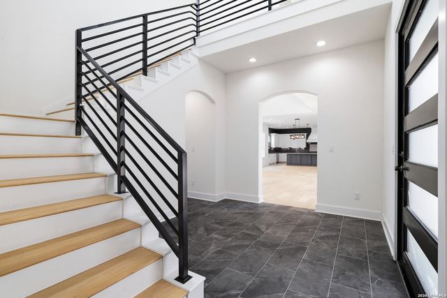 285 SCENIC CYN, New Braunfels, TX 78132