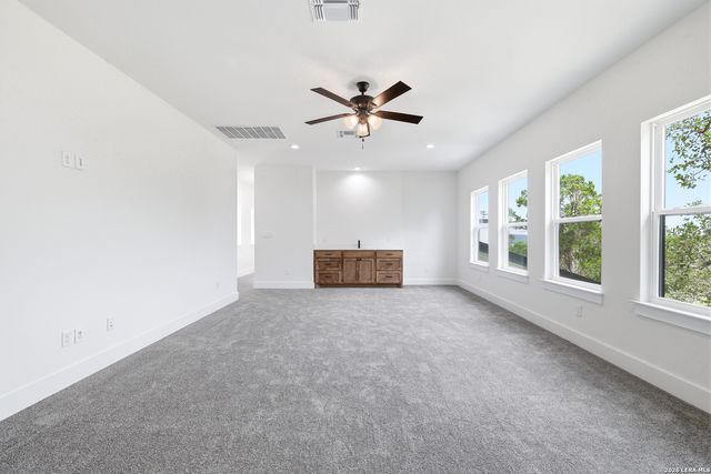 285 SCENIC CYN, New Braunfels, TX 78132