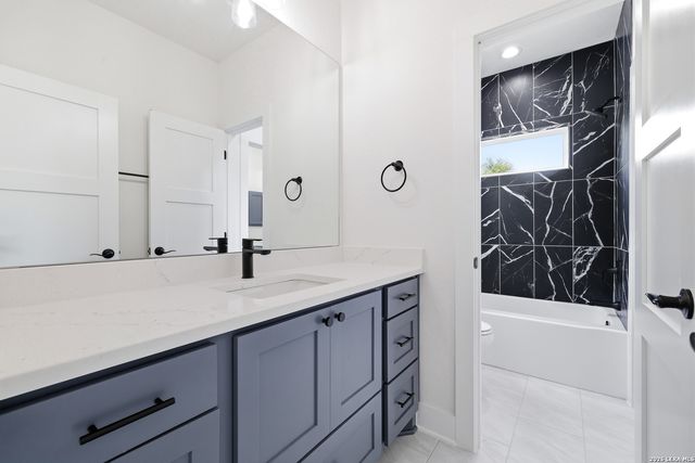 285 SCENIC CYN, New Braunfels, TX 78132