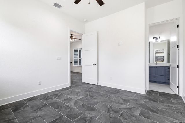 285 SCENIC CYN, New Braunfels, TX 78132