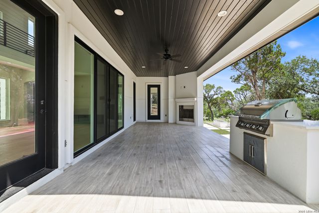 285 SCENIC CYN, New Braunfels, TX 78132