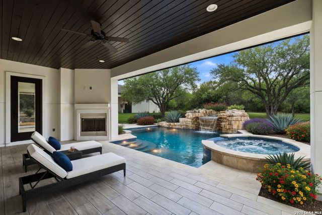 285 SCENIC CYN, New Braunfels, TX 78132