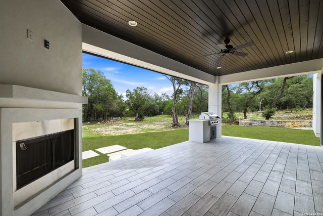 285 SCENIC CYN, New Braunfels, TX 78132