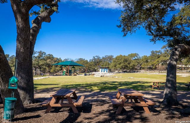 285 SCENIC CYN, New Braunfels, TX 78132