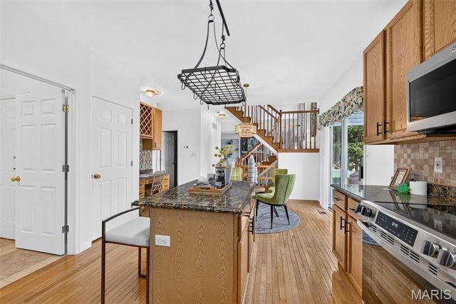 308 Copper Crest Court, St Charles, MO 63304