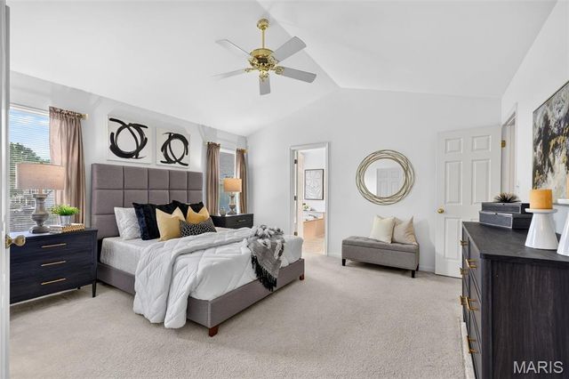 308 Copper Crest Court, St Charles, MO 63304