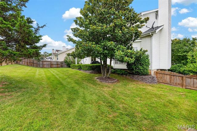 308 Copper Crest Court, St Charles, MO 63304