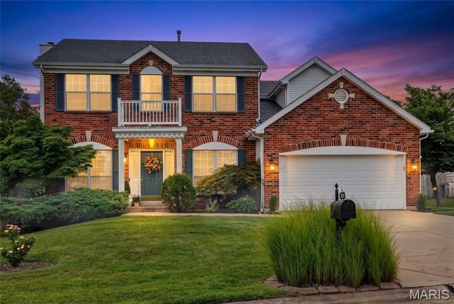 308 Copper Crest Court, St Charles, MO 63304