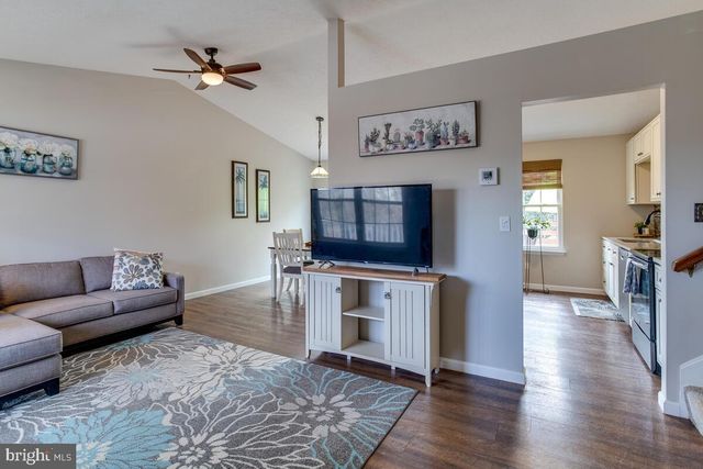 6186 FAIRBOURNE CT, Hanover, MD 21076