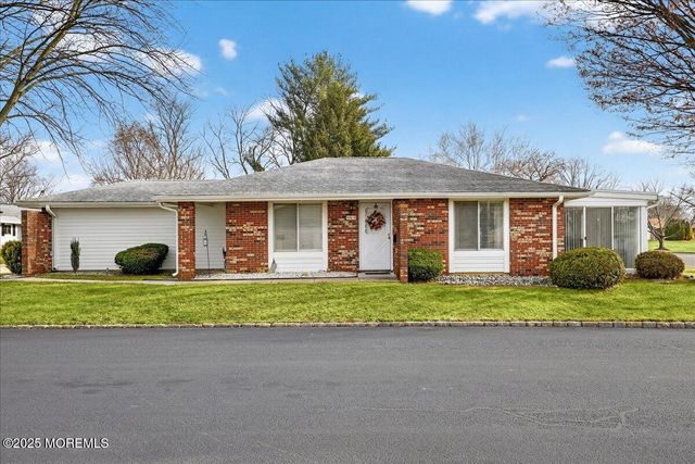 205A Newport Road 205A, Monroe, NJ 08831