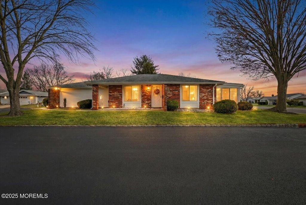 205A Newport Road 205A, Monroe, NJ 08831