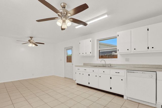 357 Garden Boulevard, Palm Beach Gardens, FL 33410