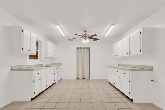 357 Garden Boulevard, Palm Beach Gardens, FL 33410