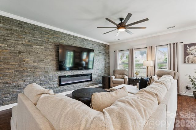 3850 Longmore Lane, Kannapolis, NC 28081