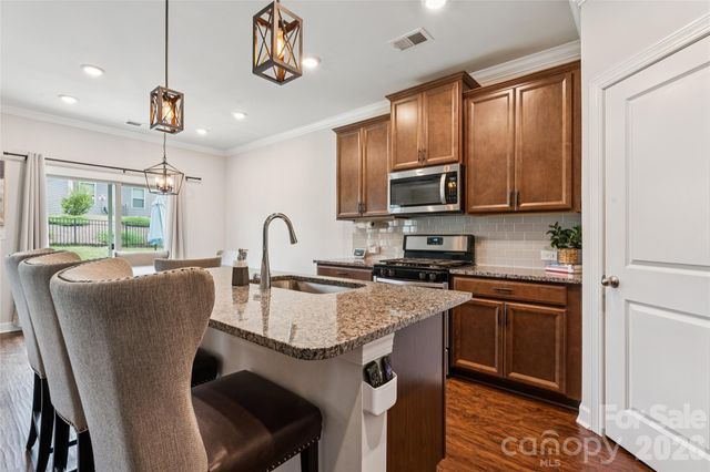 3850 Longmore Lane, Kannapolis, NC 28081