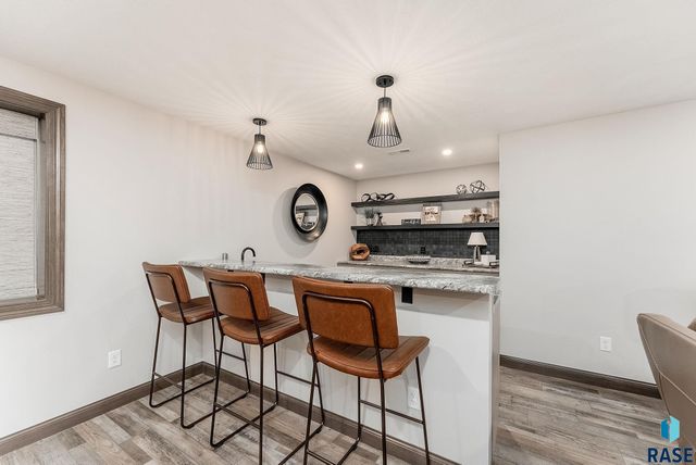 8400 E Willow Wood St Street, Sioux Falls, SD 57110