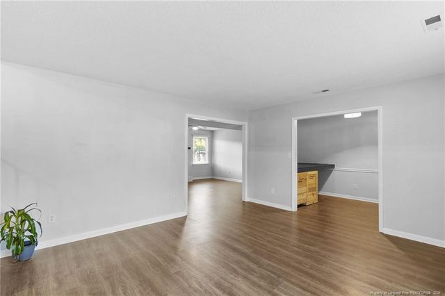 5839 Rivercroft Road, Fayetteville, NC 28304