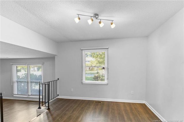 5839 Rivercroft Road, Fayetteville, NC 28304